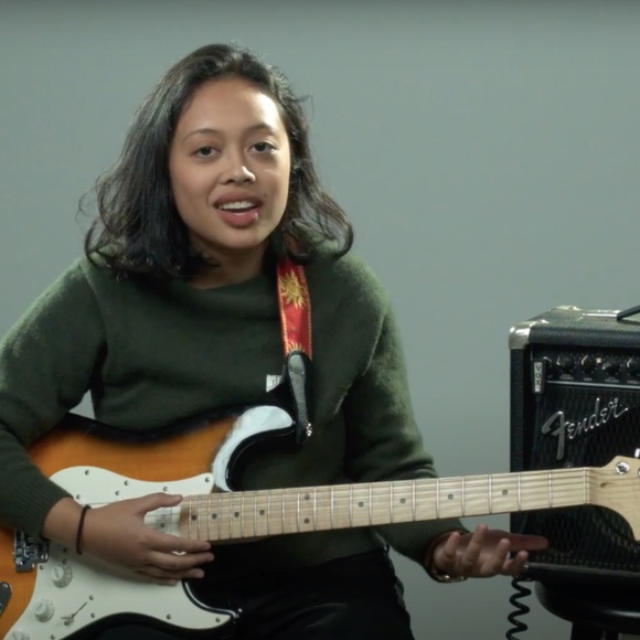 Uniqlo Olive Wool Pullover - Picture 4 of 4